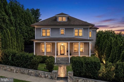 2361 N Edgewood St, ARLINGTON, VA, 22207-4924 | Card Image