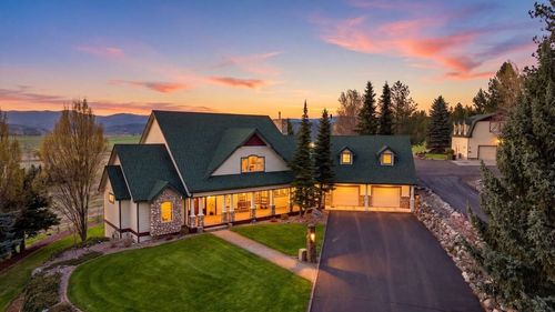 10303 N Stoneman Bluff Ln, Spokane, WA, 99217 | Card Image