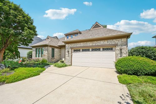 7294 Jefferson Meadows Dr, Blacklick, OH, 43004-9813 | Card Image