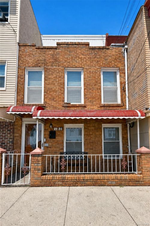 21-31 25th Rd, Astoria, NY, 11102-3425 | Card Image