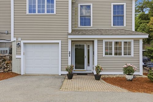 21-21 Sandstone Rd, Westford, MA, 01886-6313 | Card Image
