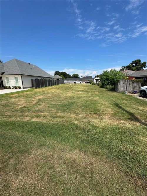 1703 Nero St, Metairie, LA, 70005-1521 | Card Image