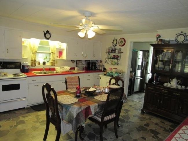 2652 N Fairview Rd, House other with 2 bedrooms, 1 bathrooms and 4 parking in LAVONIA GA | Image 25