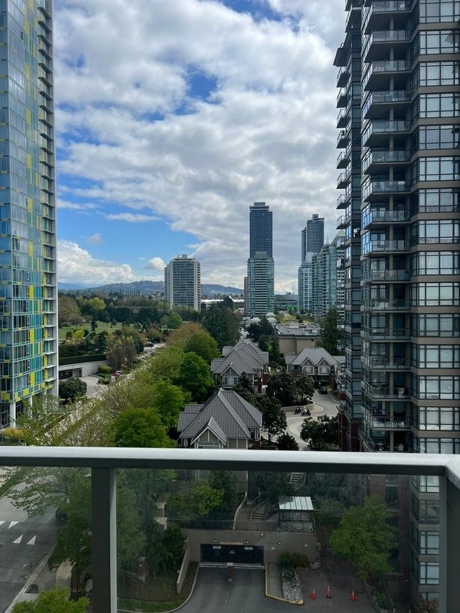 1102 - 1888 Gilmore Avenue, Condo with 1 bedrooms, 0 bathrooms and null parking in Burnaby BC | Image 11