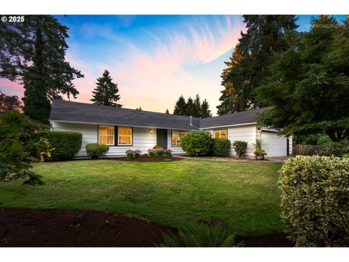 18515 Kristi Way, Lake Oswego, OR, 97035-7731 | Card Image