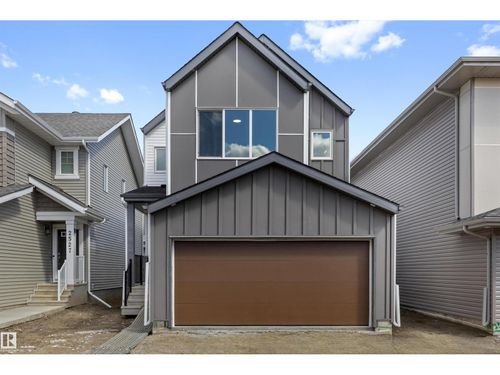2523 210 St Nw, Edmonton, AB, T6M2M7 | Card Image