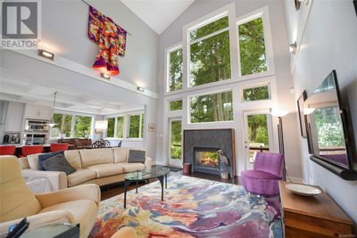 75 Norquay Rd, House other with 4 bedrooms, 4 bathrooms and 2 parking in Victoria BC | Image 3