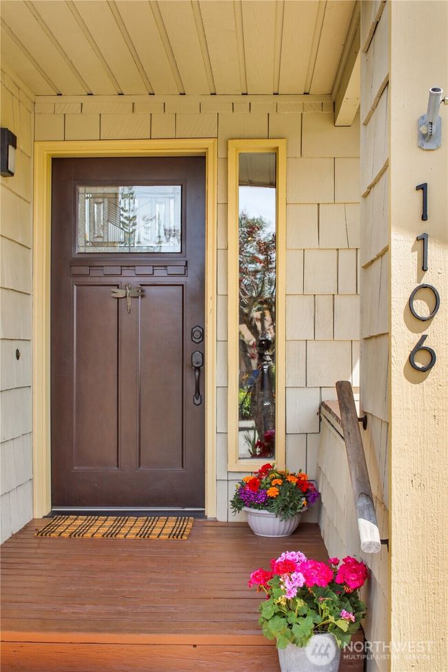 1106 Kenoyer Dr, House other with 3 bedrooms, 2 bathrooms and 1 parking in Bellingham WA | Image 4