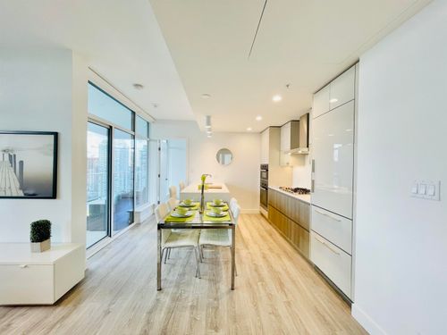 1506-6511 Sussex Ave, Burnaby, BC, V5H0K5 | Card Image