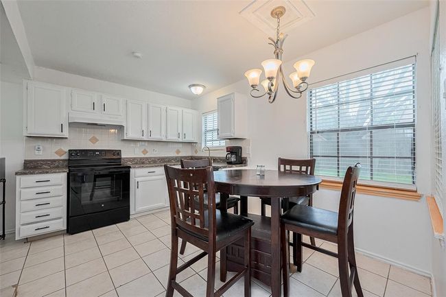 19906 Rising Star Dr, House other with 3 bedrooms, 2 bathrooms and 2 parking in Humble TX | Image 18