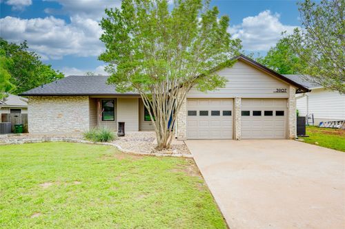 3907 Skipton Dr, Austin, TX, 78727-6048 | Card Image