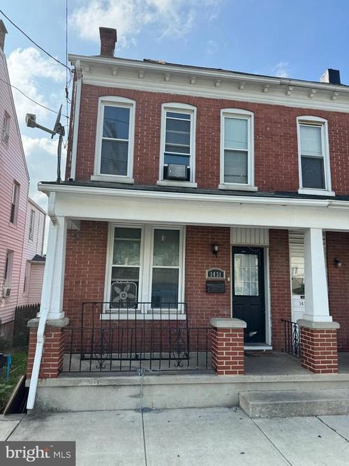 1431 W King St, YORK, PA, 17404-5614 | Card Image