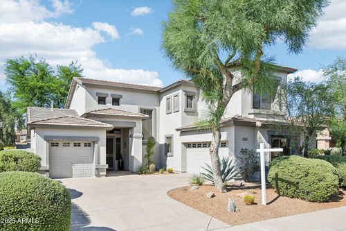 7532 E Santa Catalina Dr, Scottsdale, AZ, 85255-2750 | Card Image