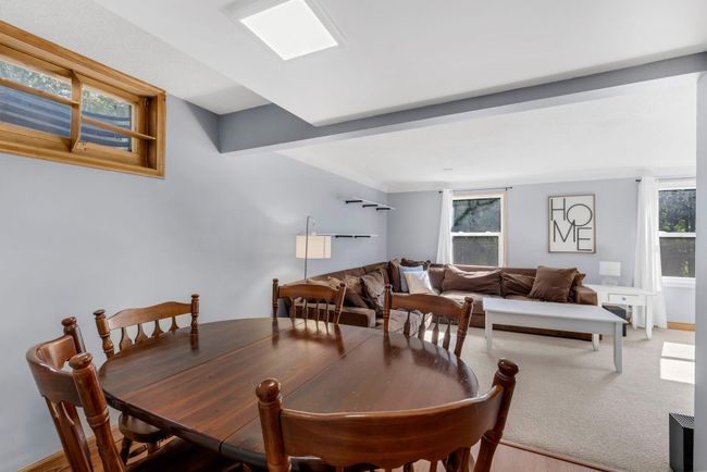 24_11908_James_Rd_Hopkins_MN_55343_USA-Living_room-HT8A1388.JPG | Image 11