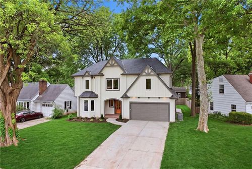 4113 W 67th St, Prairie Village, KS, 66208-1603 | Card Image