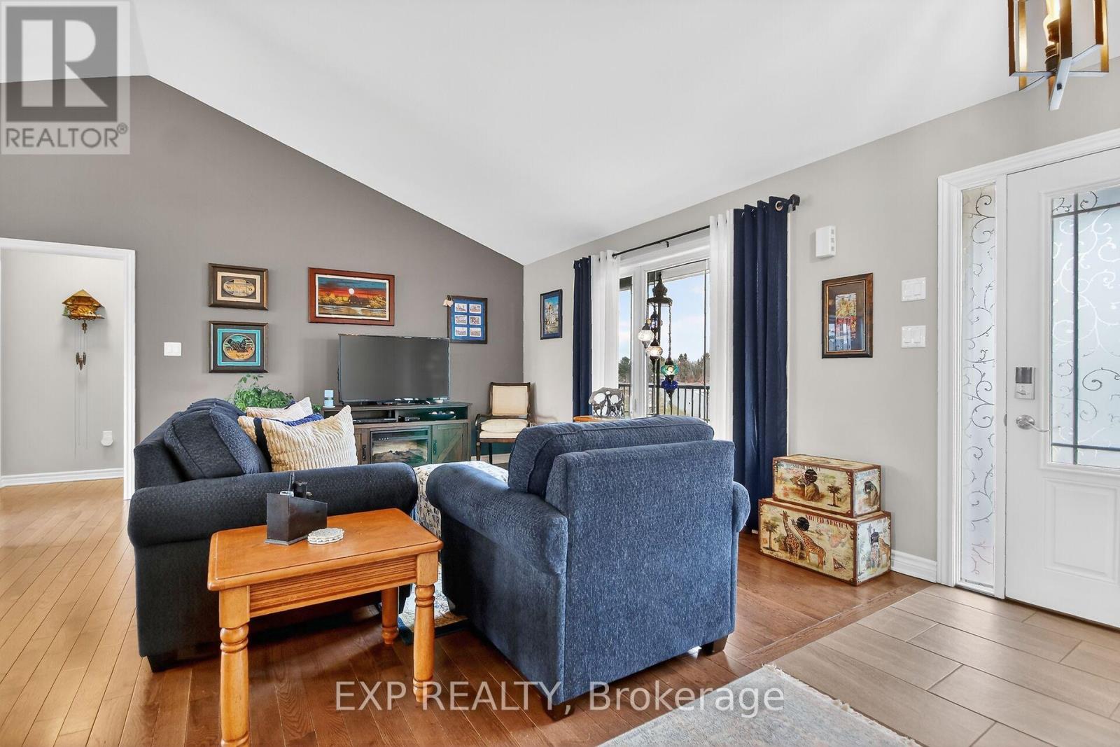 Residential in North Grenville 5