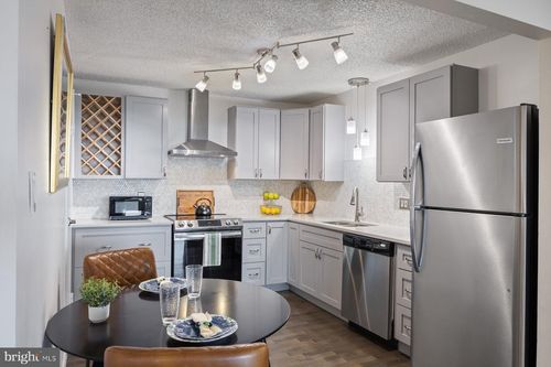 apt-2403-205 E Joppa Rd, TOWSON, MD, 21286-3233 | Card Image
