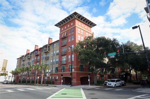 apt-143-911 N Orange Ave, ORLANDO, FL, 32801-1067 | Card Image