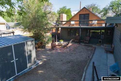 909 Grace Ave, Worland, WY, 82401-3423 | Card Image
