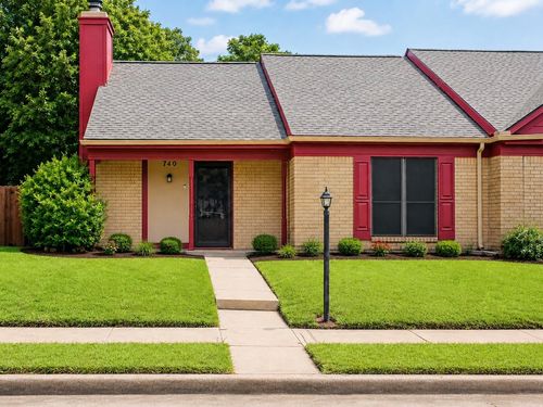 740 Versailles St, Mesquite, TX, 75149-3278 | Card Image