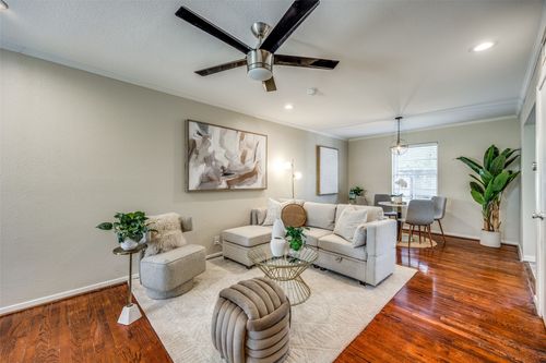 5010 N Hall St, Dallas, TX, 75235-8814 | Card Image