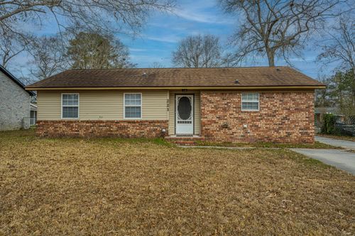 221 Braly Dr, Summerville, SC, 29485-5316 | Card Image