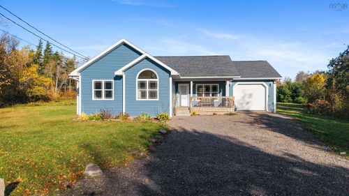 87 New Row, Thorburn, NS, B0K1W0 | Card Image