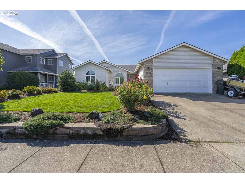Manning Dr, Salem, OR 97305
