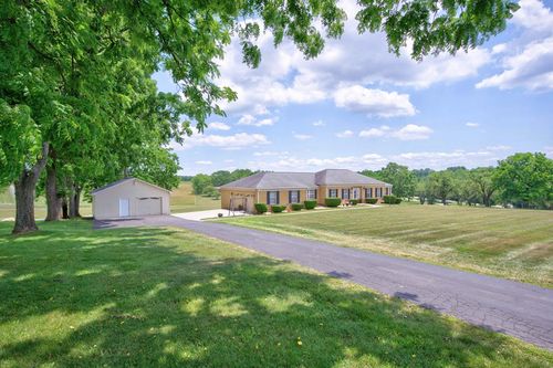 4670 Shade Tree Ln, Dublin, VA, 24084-5836 | Card Image