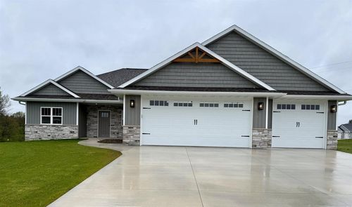 3811 Cooper Court, HOWARD, WI, 54313 | Card Image