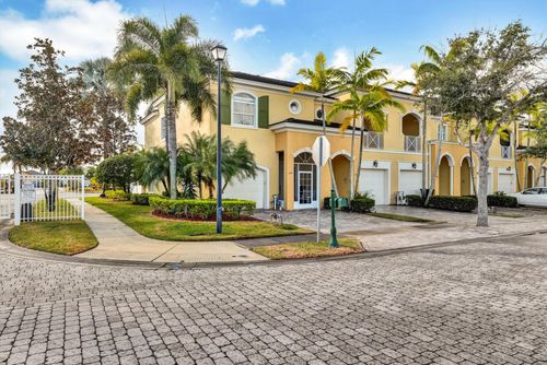 6145 Nw Helmsdale Way, Port St Lucie, FL, 34983-4146 | Card Image