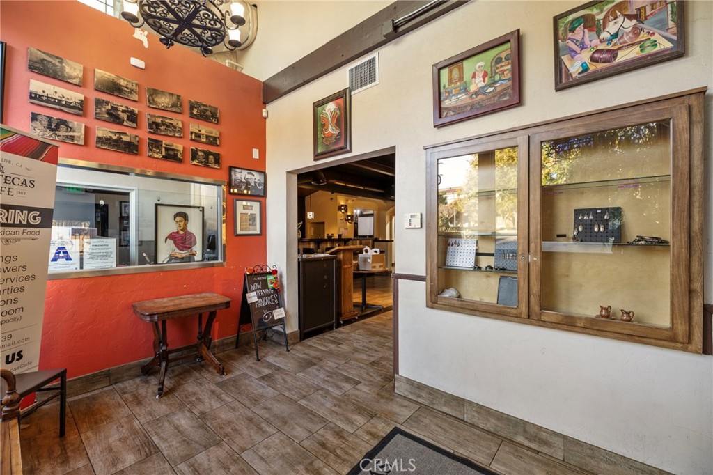 Commercial Sale in Riverside 4