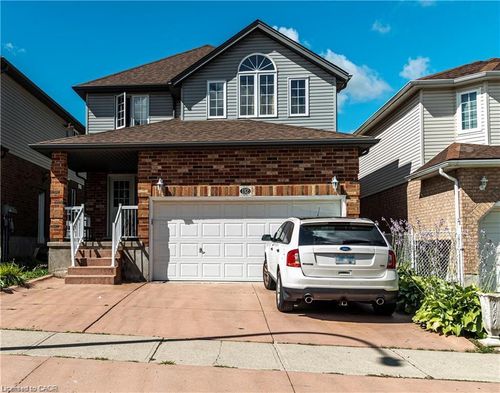 1-132 Udvari Cres, Kitchener, ON, N2N3P6 | Card Image