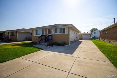 60 Joanne Ln, Cheektowaga, NY, 14227-1344 | Card Image