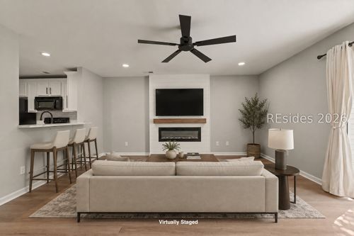 460 Gardners Ln, Bluffton, SC, 29910-7809 | Card Image