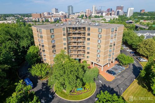 apt-4k-30 S Adelaide Ave, Highland Park, NJ, 08904-1661 | Card Image