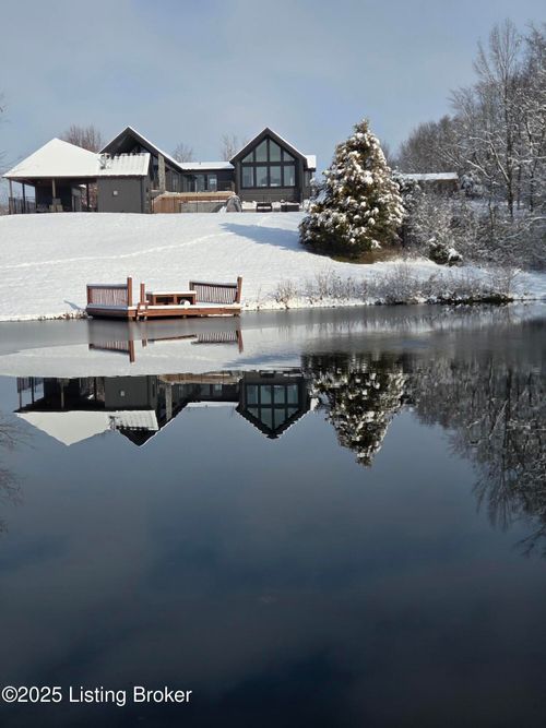 199 Allen Pl E, Taylorsville, KY, 40071-9243 | Card Image