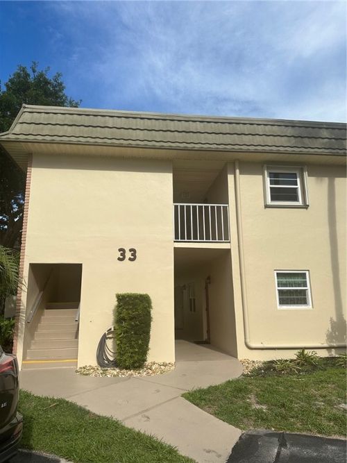 apt-104-33 Vista Gardens Trl, Vero Beach, FL, 32962-1733 | Card Image