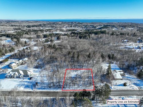 20 Stanford Ave, Duluth, MN, 55811 | Card Image