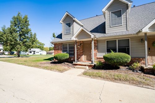 99 E Lincoln Street, Normal, IL, 61761 | Card Image