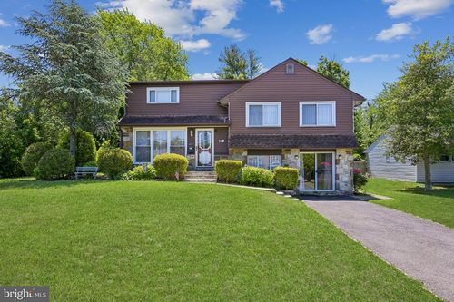 109 Long Ln, VOORHEES, NJ, 08043-1152 | Card Image
