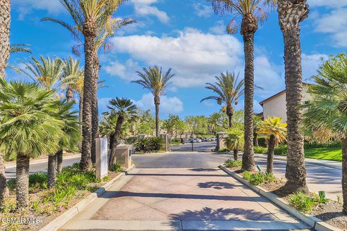 1668 Woodscent Ln, Simi Valley, CA, 93065-7420 | Card Image