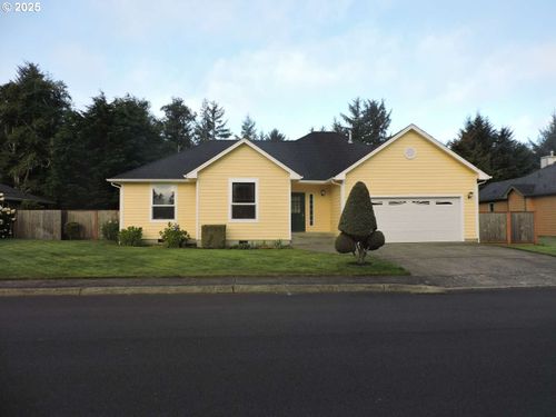 47 Sw Gardenia Ave, Warrenton, OR, 97146-9341 | Card Image