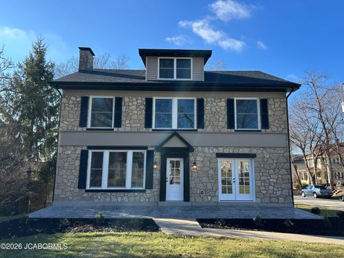 1202 Moreau Dr, Jefferson City, MO, 65101-3523 | Card Image