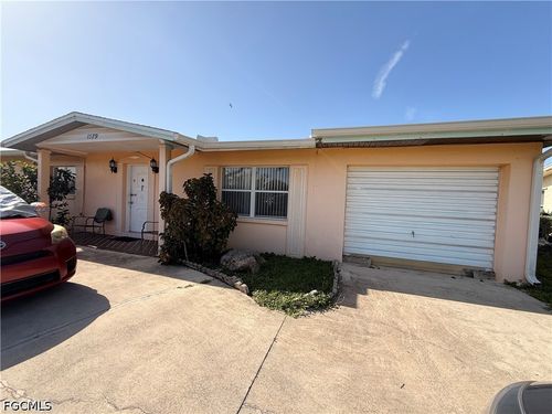 1379 Golf Dr, Fort Myers, FL, 33919-6355 | Card Image
