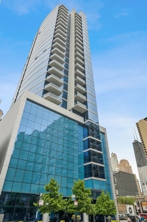 unit-2301-110 W Superior St, Chicago, IL, 60654-3552 | Card Image