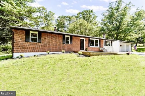 126 Peacedale Rd, Landenberg, PA, 19350-9585 | Card Image