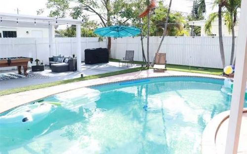5750 N Andrews Ave, Oakland Park, FL, 33309-2360 | Card Image
