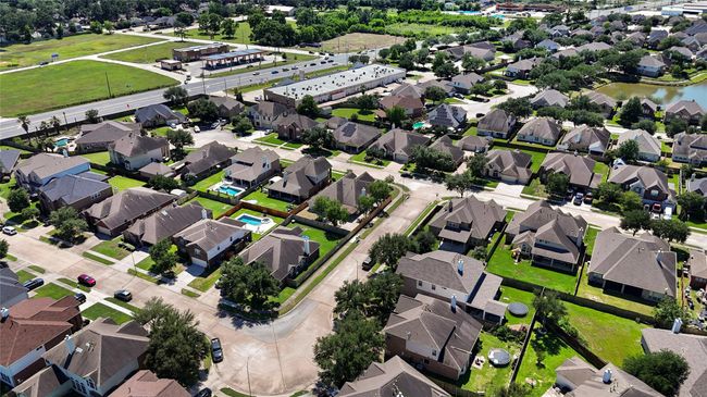 22022 Bridgestone Hawk Ct, House other with 3 bedrooms, 2 bathrooms and 2 parking in Spring TX | Image 38