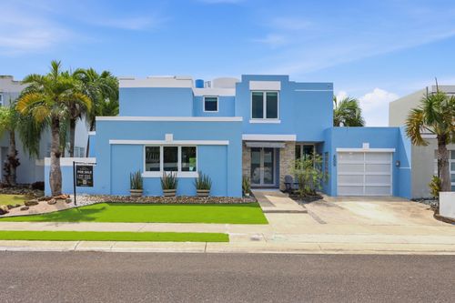 8009 Via Del Palmar. Camino Del Mar, Toa Baja, PR, 00949 | Card Image